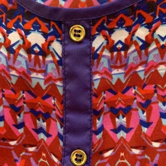 Lady Dutch semi sheer  tunic with purple trim and decorative buttons - Picture 6 of 8